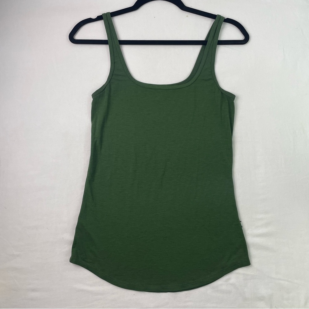 Kit and Ace Women's Green Solid Stretch Scoop Neck Tank Tops Size Small